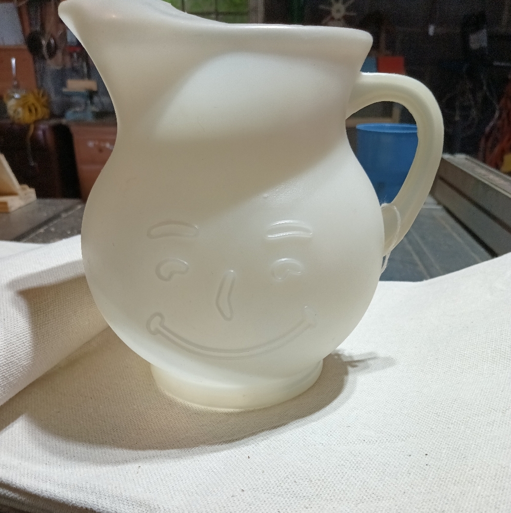 Kool aid pitcher. VINTAGE